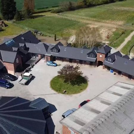 Appaloosa Suite With Amazing Views Of Stud Farm. Driffield Ngoại thất bức ảnh